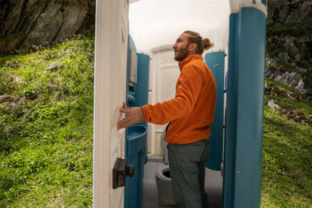 Best Portable restroom trailer rental  in Independence, MO